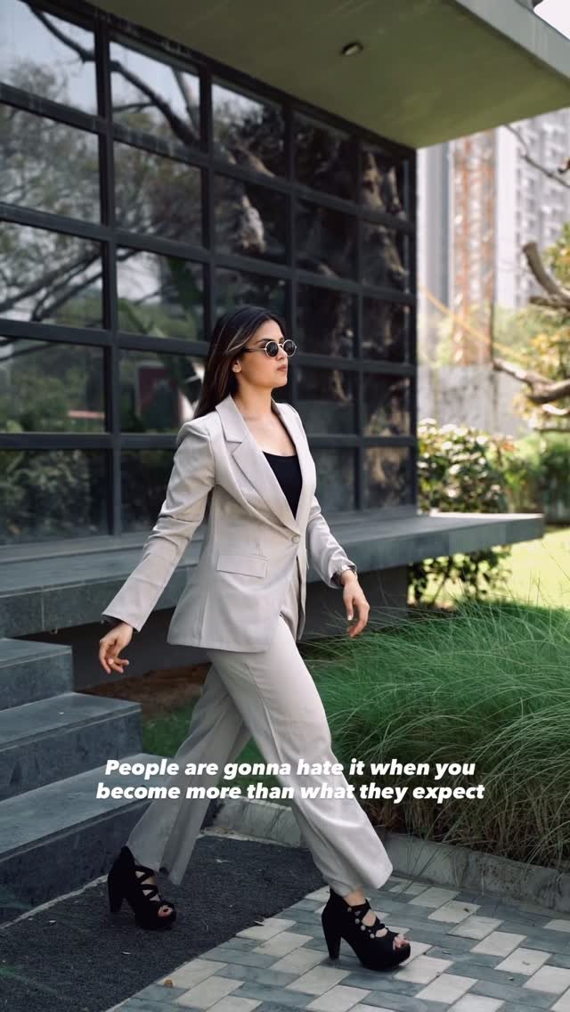 _kanishkam_ photo