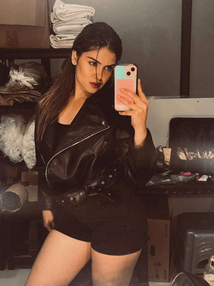 _kanishkam_ photo