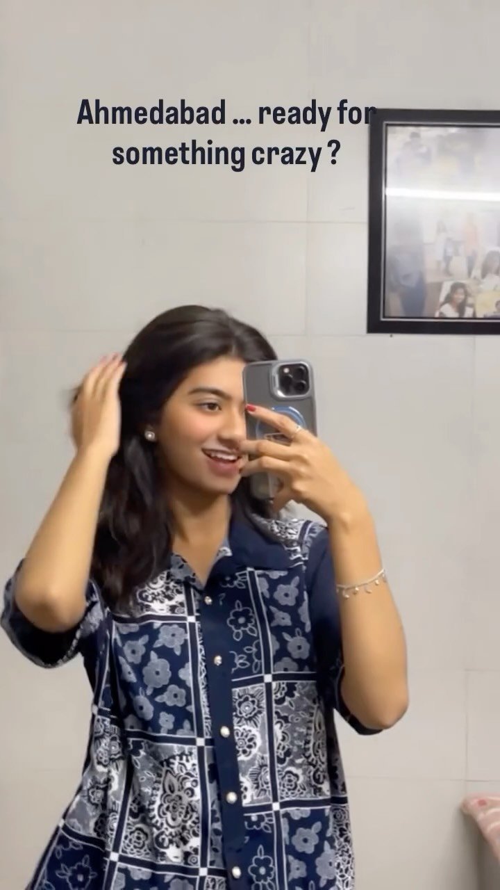 _shrushtidarji photo