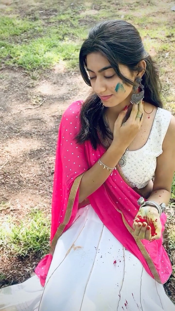 _shrushtidarji photo