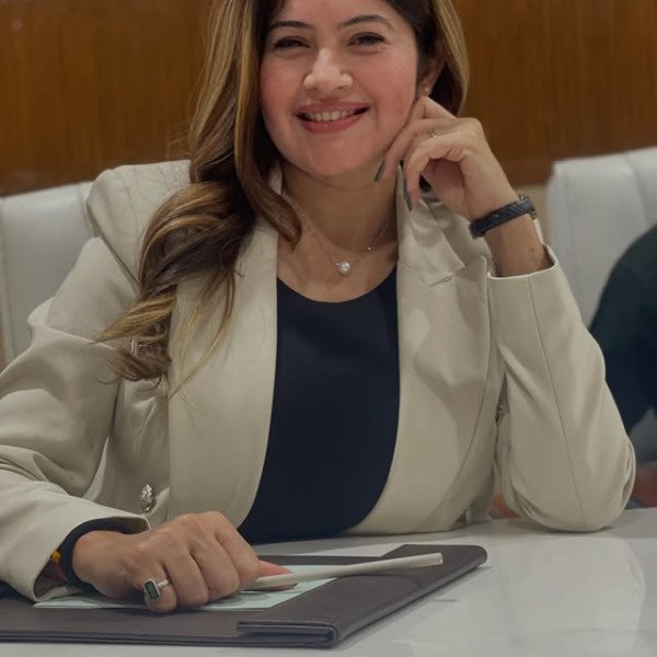 hetalthackerofficial photo