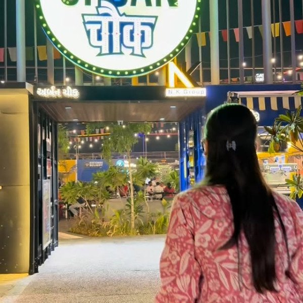 livingwith._divyaa photo