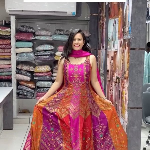 namaste_priyanka photo