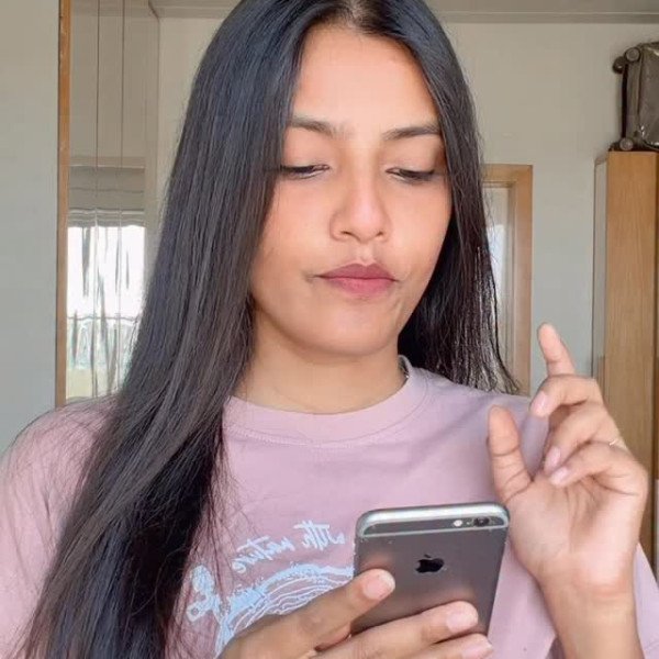 officialriya_jain photo