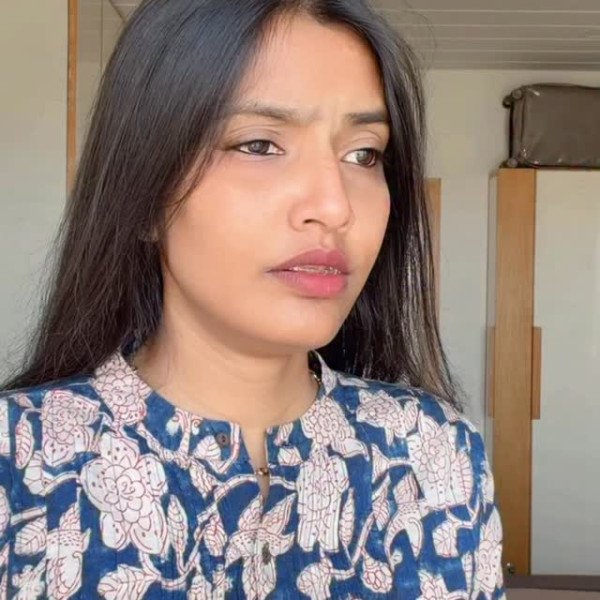 officialriya_jain photo