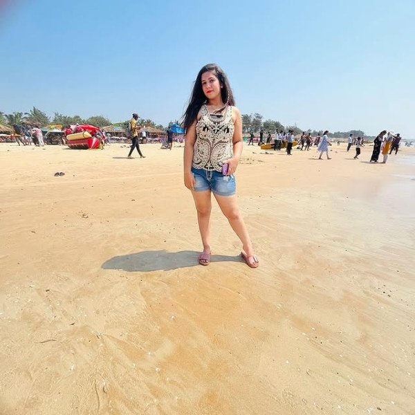 priya_dalwanii photo