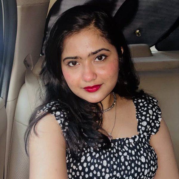 shreeyasatapathy photo